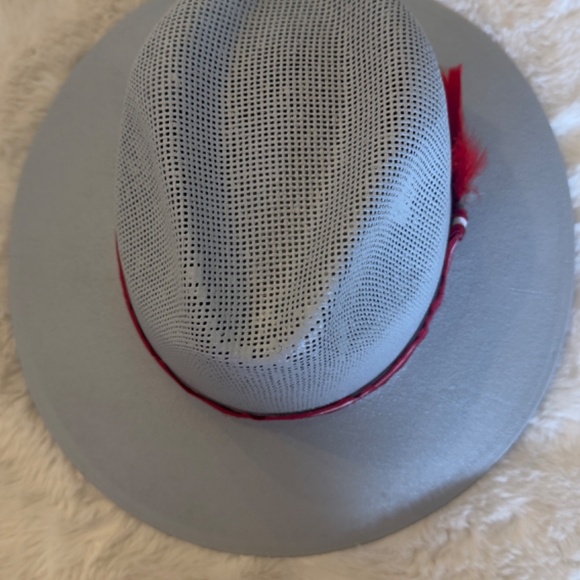 HAT Fedora / Explorer style in blue with read headband  and red feather NWOT